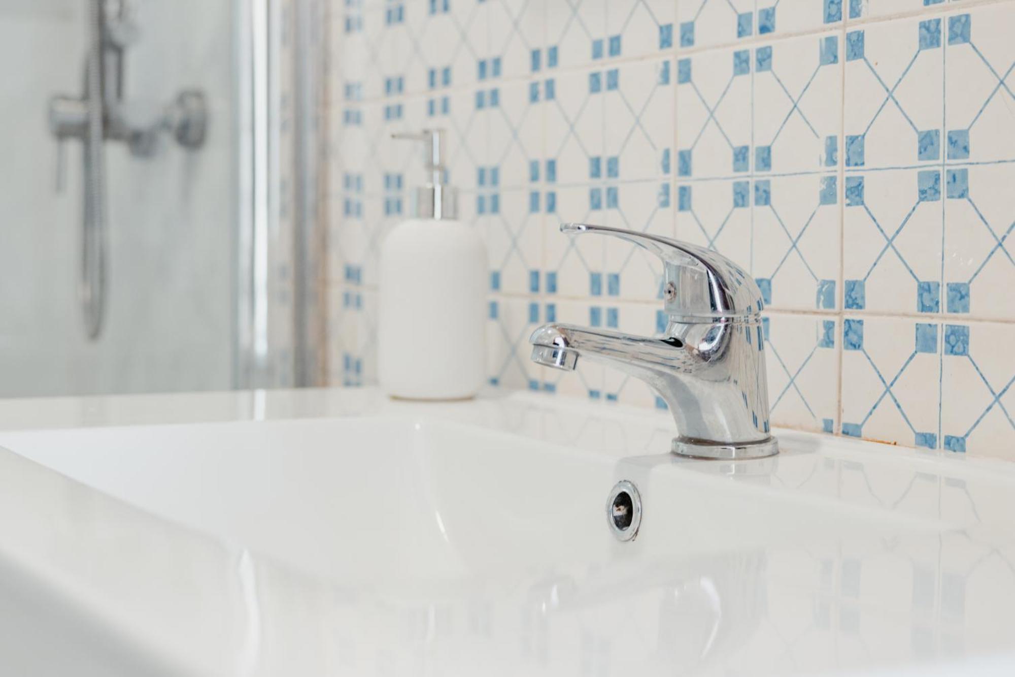 Ribeira Cozy Apartment Порто Екстериор снимка